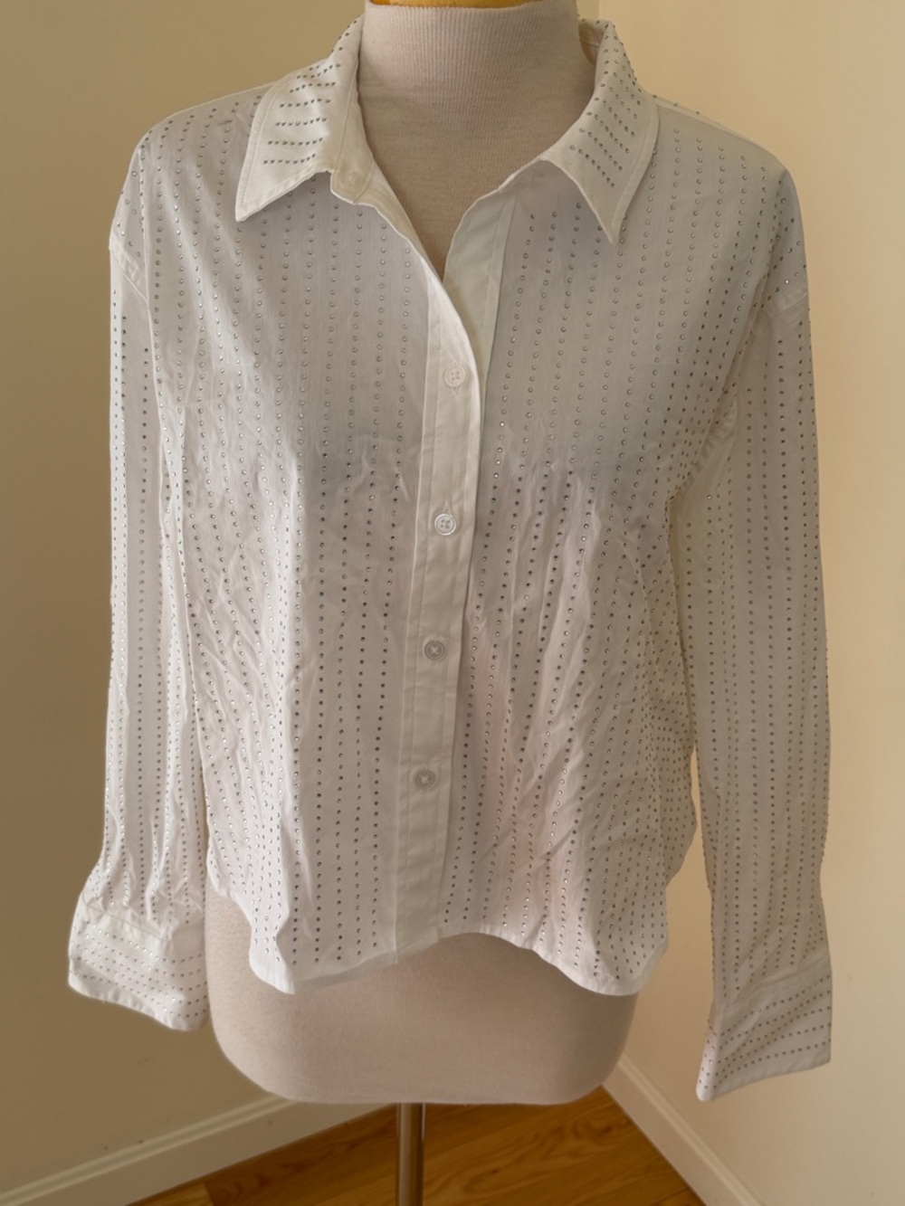 Christian Lacroix medium white crop poplin cotton shirt with crystal details.